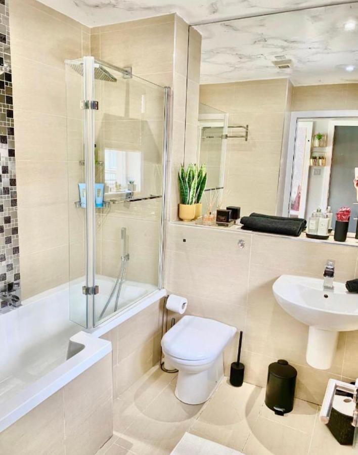 Glasgow Two Bedroom Penthouse Dış mekan fotoğraf